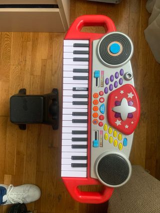 Piano para niños con taburete ,con luces y sonidos