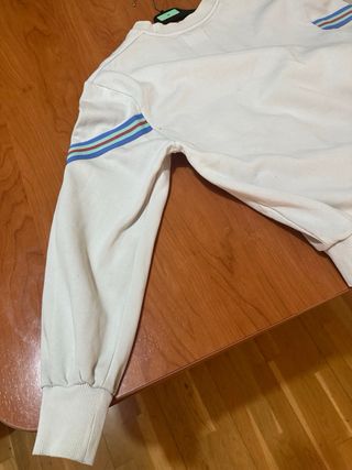 Sudadera Primark blanca con franjas