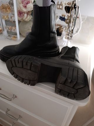 Botas Stradivarius Negras