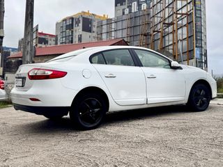 Renault Fluence 2011