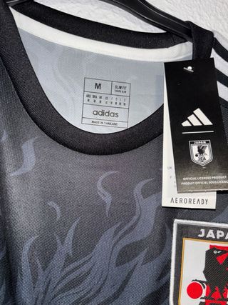 Camiseta Adidas Japón Dragón Negra