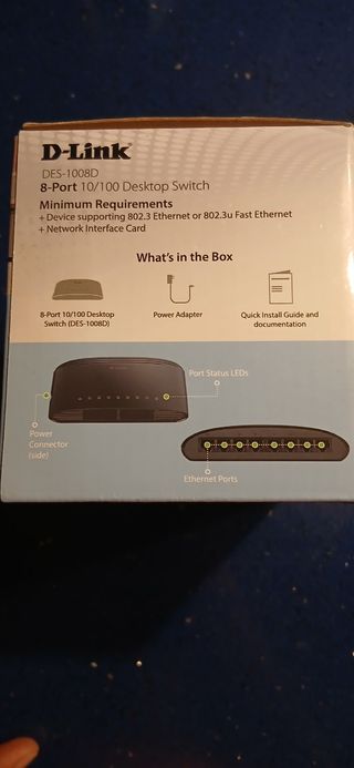 Switch D-Link 8 Puertos DES-1008D