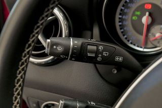 Mercedes GLA MERCEDES-BENZ  GLA 200 d Urban 