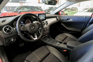 Mercedes GLA MERCEDES-BENZ  GLA 200 d Urban 