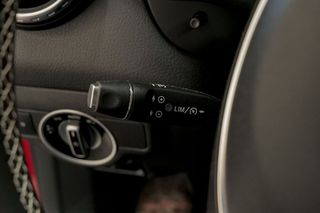 Mercedes GLA MERCEDES-BENZ  GLA 200 d Urban 