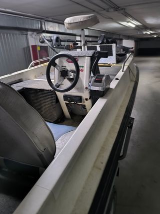 Barco Daganzo Bass 380 con remolque