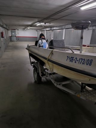 Barco Daganzo Bass 380 con remolque