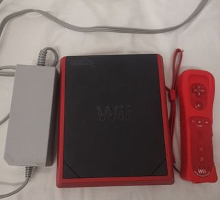 Nintendo Wii Mini Roja y Negra