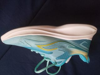 Zapatilla running mujer azul/verde