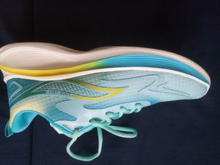 Zapatilla running mujer azul/verde