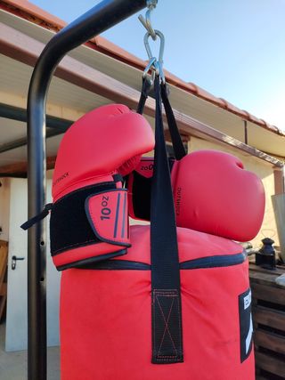 Saco de boxeo rojo