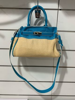 Borsa estiva intrecciata blu e beige