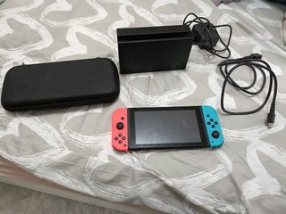 Nintendo Switch Roja y Azul