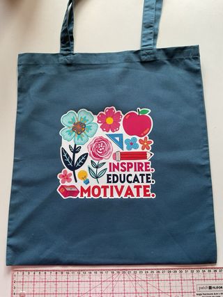 Tote bag decorada a mano