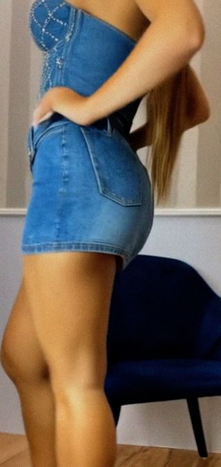 Completo sexy minigonna e top