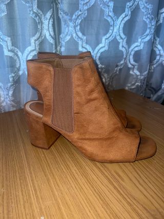 Sandalias Botín Marrones