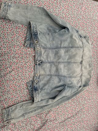 Chaqueta Vaquera Desgastada