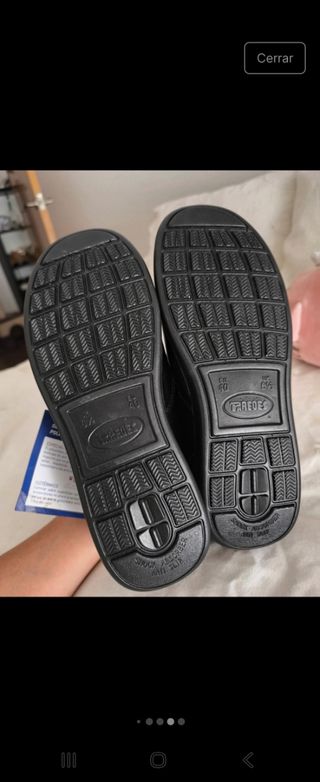 Zapatos de trabajo negros