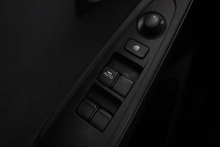 Mazda 2 Black Tech Edition