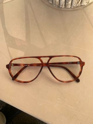 Montura de gafas Modesing. Para graduar .