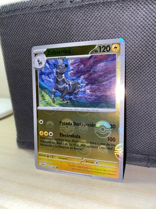 Carta Pokémon Zebstrika pokeball