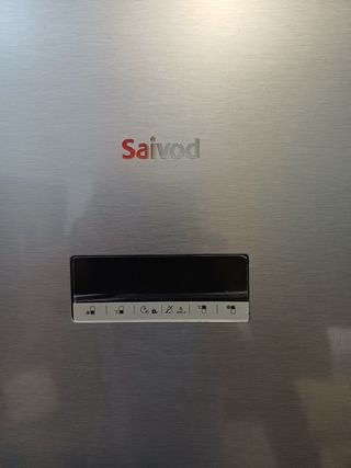 NEVERA SAIVOD NOFROST INOX SEMINUEVA
