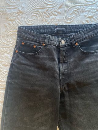 Pantalones vaqueros negros Zara