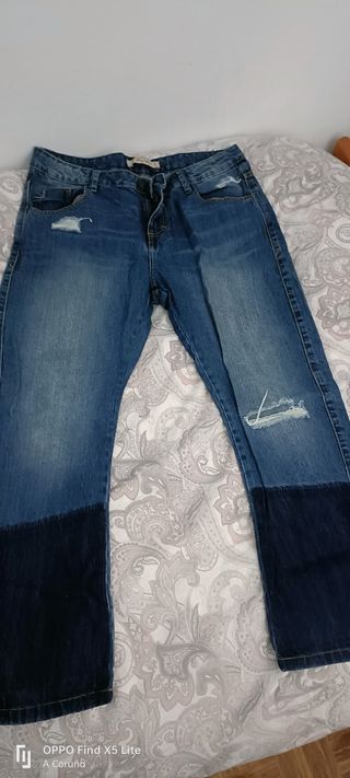 Lote de 3 pantalones vaqueros como nuevos. 
