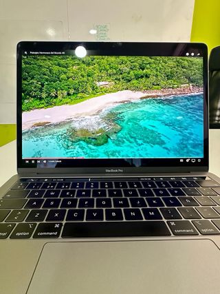 MacBook Pro 13" Intel i5  16GB RAM  500GB SSD