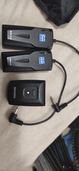 Kit Iluminacion Flashes Neewer N250 + Extras