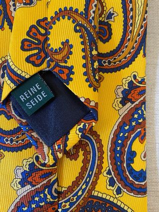 Corbata Seda Amarilla Vintage Estampada