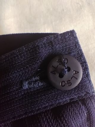 Pantalón de vestir azul marino con pinzas