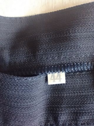 Pantalón de vestir azul marino con pinzas