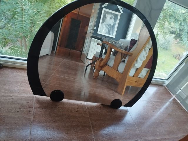 Espejo negro 