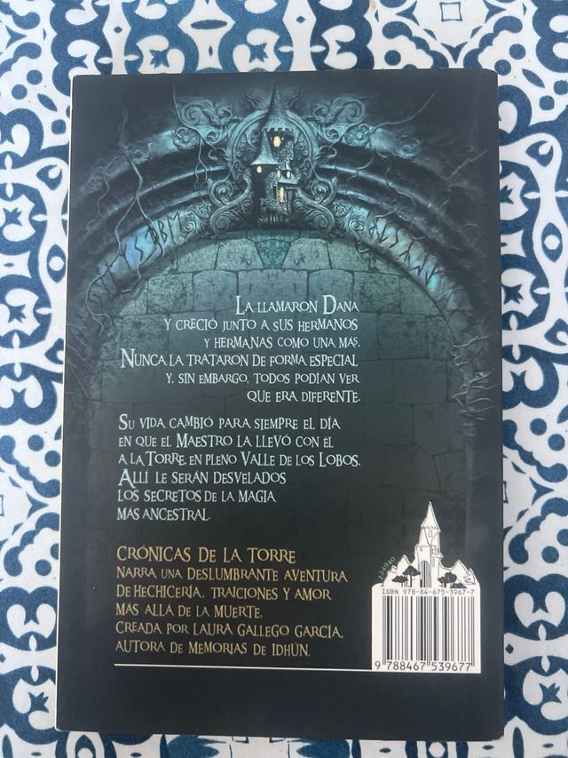 Crónicas de la Torre I. El Valle de los Lobos (...