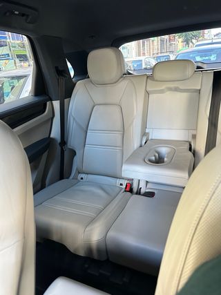 Porsche Cayenne Hybrid etiqueta cero. Approved 