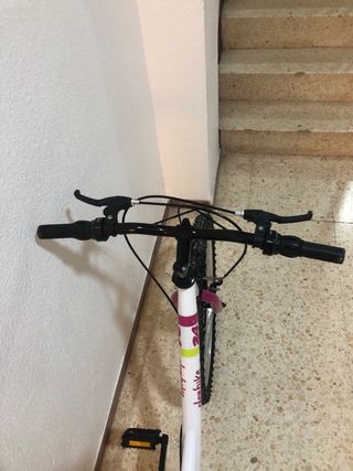 Bicicleta Denbike 24 blanca y rosa