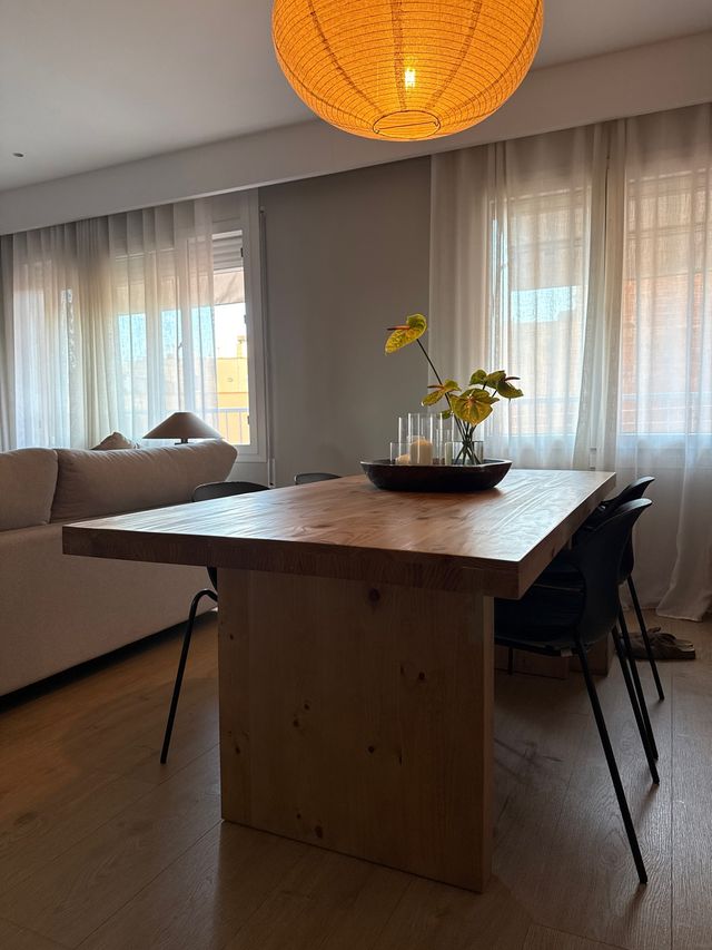 tavolo da pranzo in legno