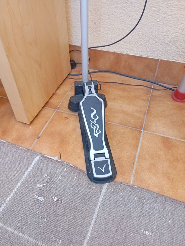 Batería Electrónica. Ojo caja y sonido dañados. 