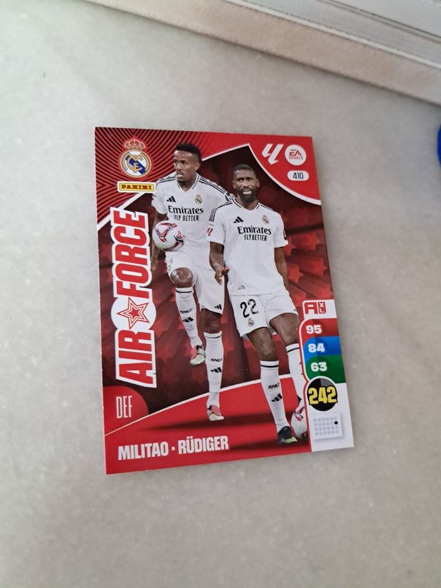Cromo Panini Air Force Militao-Rüdiger Real Madrid