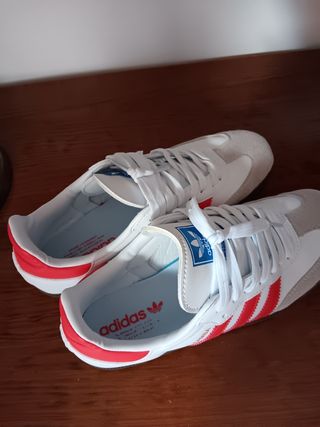 Zapatillas Adidas Samba Blancas y Rojas