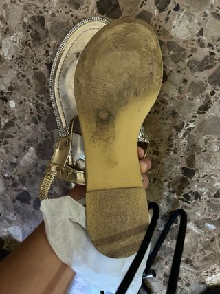 Sandalias SHE & IN Beige y Blancas