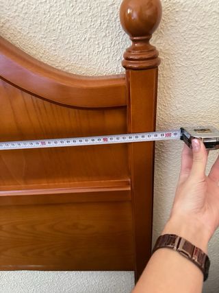 Cabecero de cama de madera