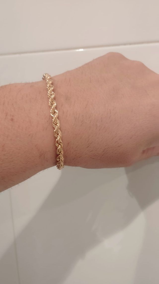 PULSERA ESTILO SALOMONICA, 18 KILATES.