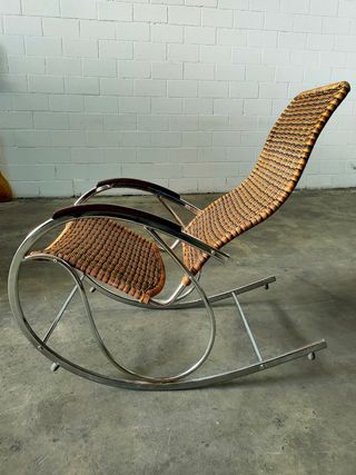 Alquiler Mecedora Ratan Mid Century