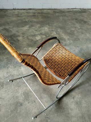 Alquiler Mecedora Ratan Mid Century