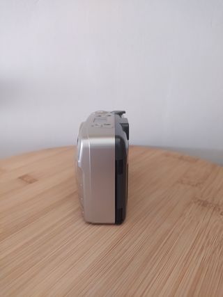 Cámara Praktica Zoom 700AF Plata