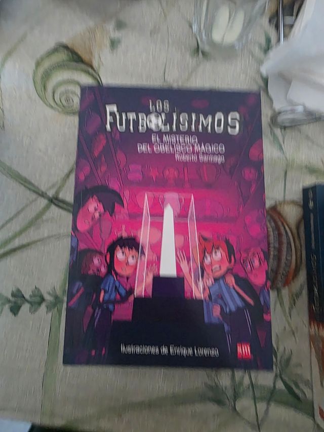 Los Futbolísimos 1: El misterio de los árbitros...