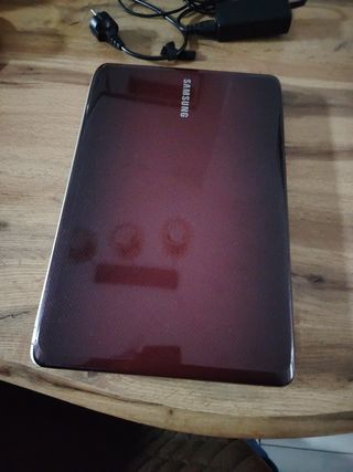 Portátil Samsung 16 Blanco