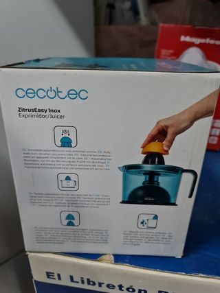 Exprimidor Cecotec ZitrusEasy Inox